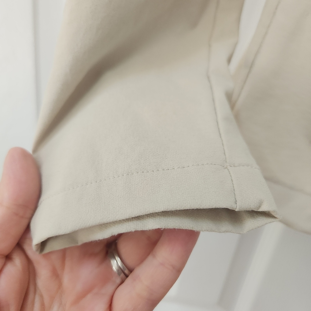 Lady Hagen Zip Front Tan Golf Jacket - Picture 5 of 9